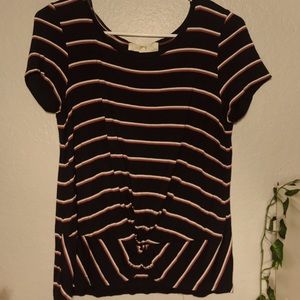 (3 FOR $20)Striped t shirt w/knot